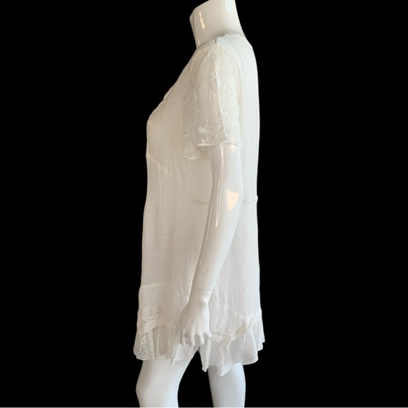 MIRROR IMAGE GAUZE & LACE SHABBY CHIC TUNIC TOP. WOMEN’S SIZE MEDIUM - Picture 5 of 9